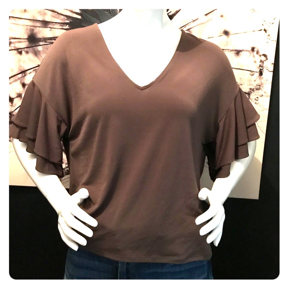 Express flutter sleeve top